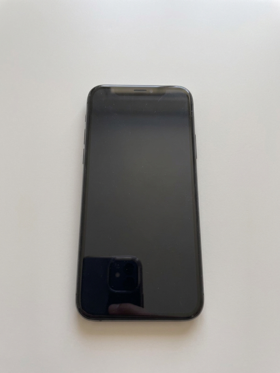 iPhone 11 Pro, Midnight Green 256GB