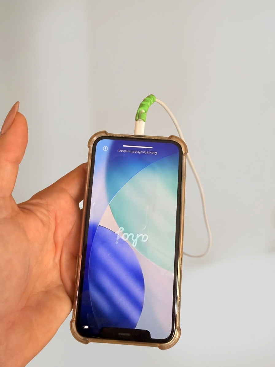 iPhone 11 Pro, Midnight Green 256GB