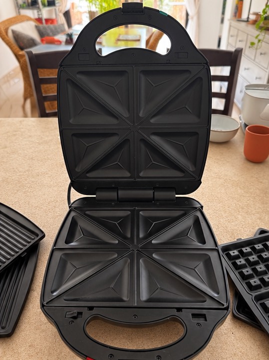 Black+Decker 3-in-1 Sandwich Maker